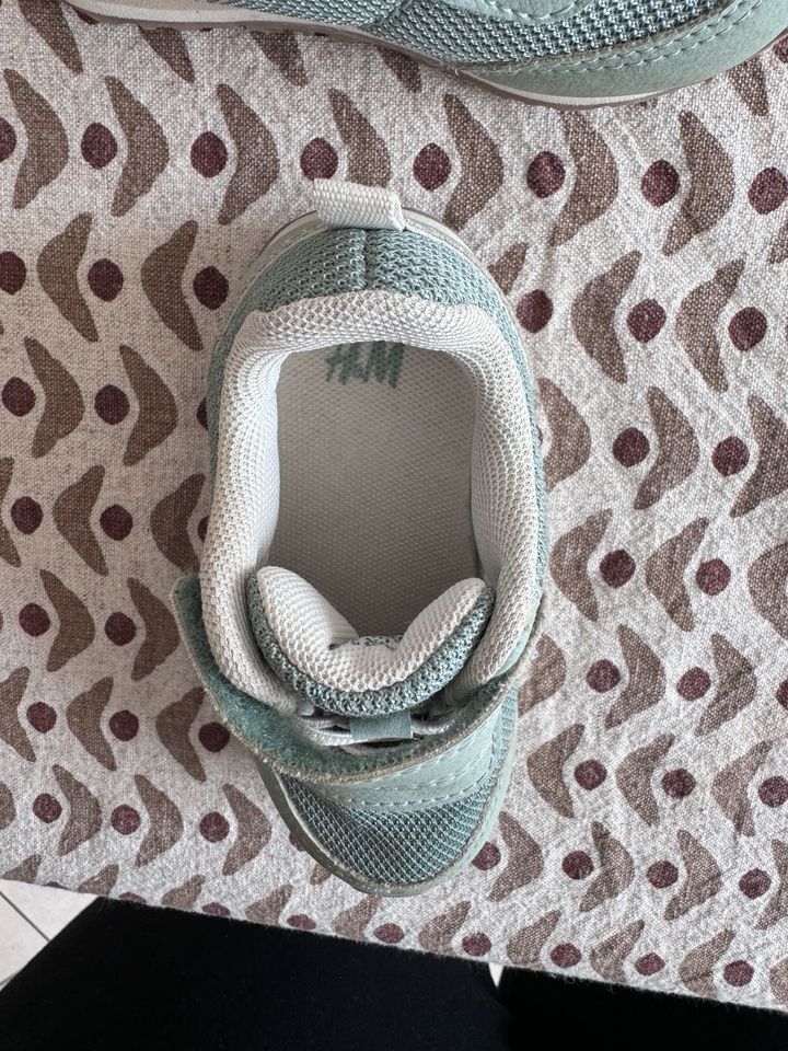 H&M Baby Schuhe 20 21 Babyschuhe Sneakers in Ingolstadt