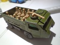 Matchbox Superfast Militär Transporter Personnel Carrier 54 1976 Nordrhein-Westfalen - Herford Vorschau