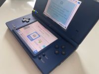 Nintendo DSi, Lila metallic, top Zustand ohne Labekabel Nordrhein-Westfalen - Odenthal Vorschau