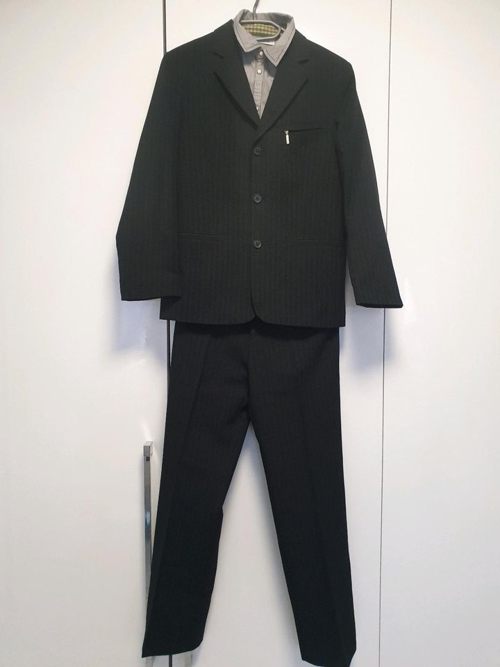 NEU Junior b Anzug Jungen 146 schwarz kommunionanzug Set luxus in Dortmund