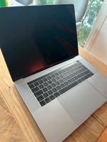 MacBook Pro 15“ 2016, i7 2,6 Ghz, Radeon Pro 450, 265 GB,Touchbar München - Schwabing-Freimann Vorschau