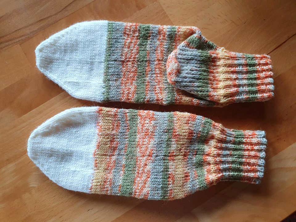 Socken selbstgestrickt 34/36 in Blankenrath