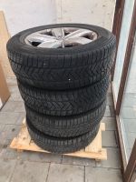 4 x Winterreifen für Tiguan auf Alufelgen 215/65R17H München - Trudering-Riem Vorschau