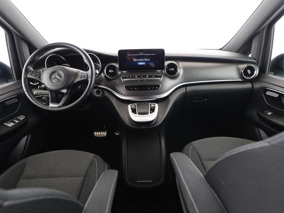 Mercedes-Benz V 300 d 4MATIC Edition AMG-Line Liegepaket KAM in Bamberg