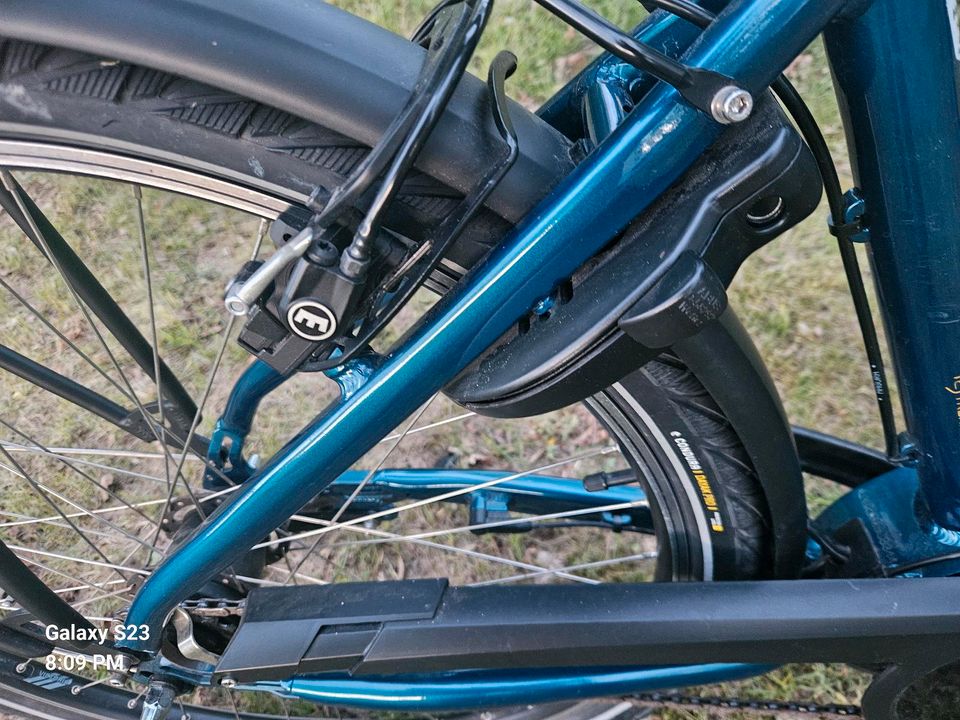 E-Bike Victoria E-Trekking 5.10 nur 214km gefahren. in Berlin