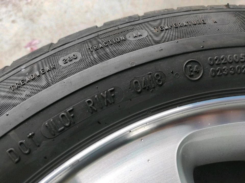 Mercedes Alufelgen 16 Zoll, 5×112, Sommerreifen von Continental in Lenting