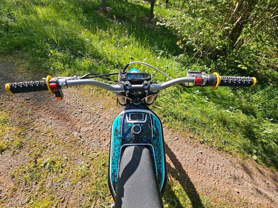 Kamax Elektro Enduro (ähnlich Surron) in Lörrach