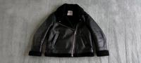 Bershka Damen Lederjacke Leder Jacke mit Teddyfell Gr. L schwarz Brandenburg - Leegebruch Vorschau