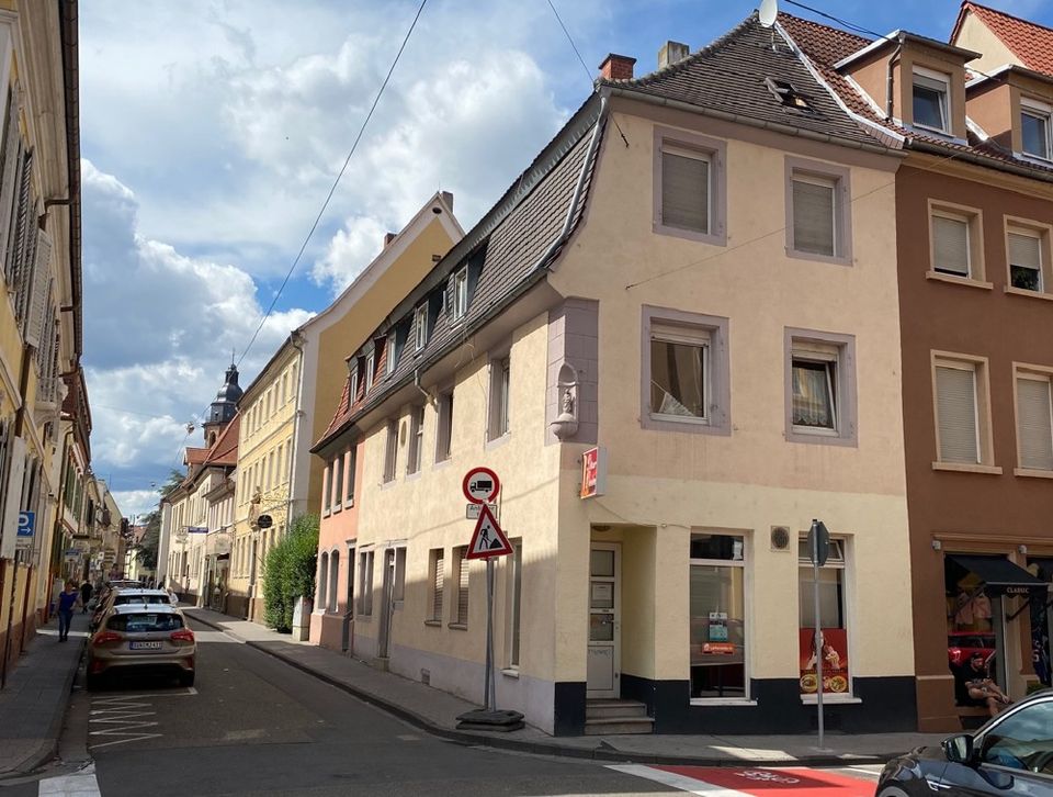 Attraktive Kapitalanlage: Renditeobjekt - Wohn- und Geschäftshaus im Herzen von Landau in Landau in der Pfalz