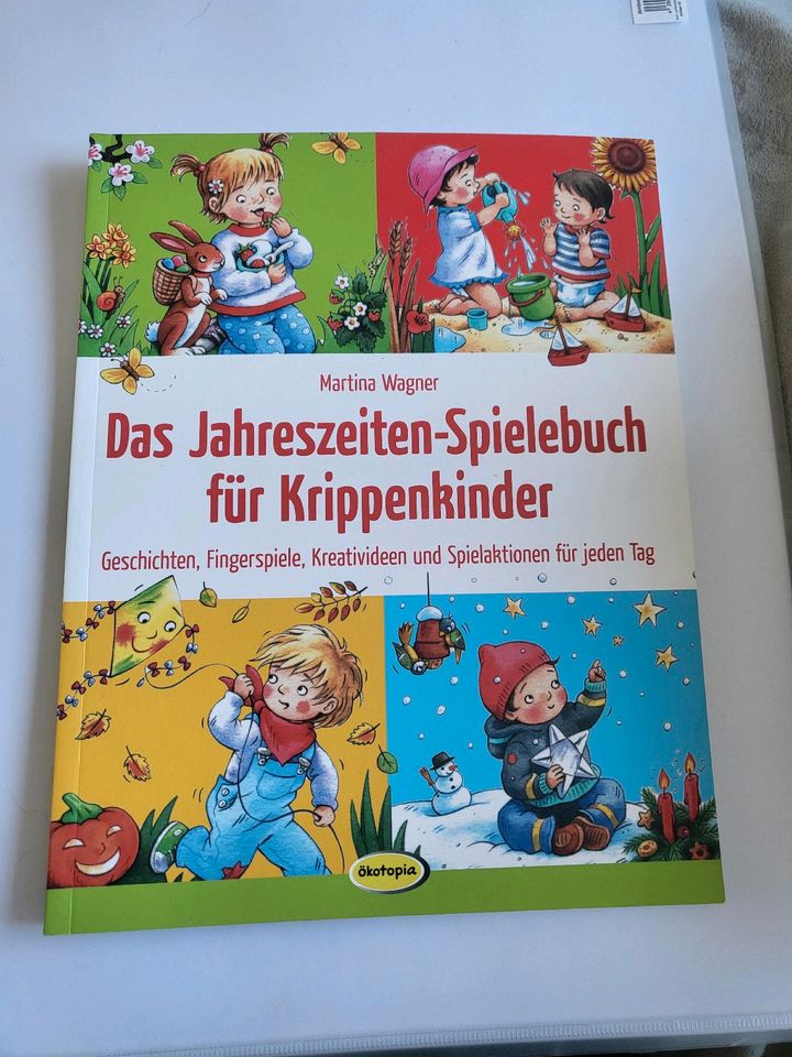 Das Jahreszeiten Spielebuch für Krippenkinder Ökotopia Verlag in Essen