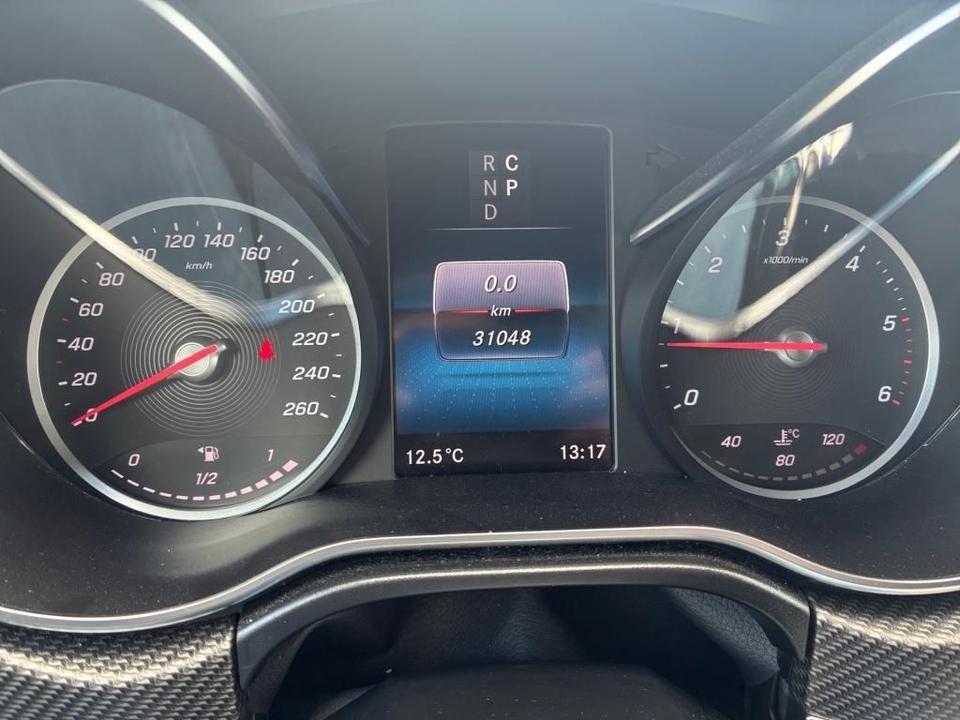 Mercedes-Benz V 300 d EDITION Lang +AMG+Night+StHz+KAMERA+NAVI in Rellingen