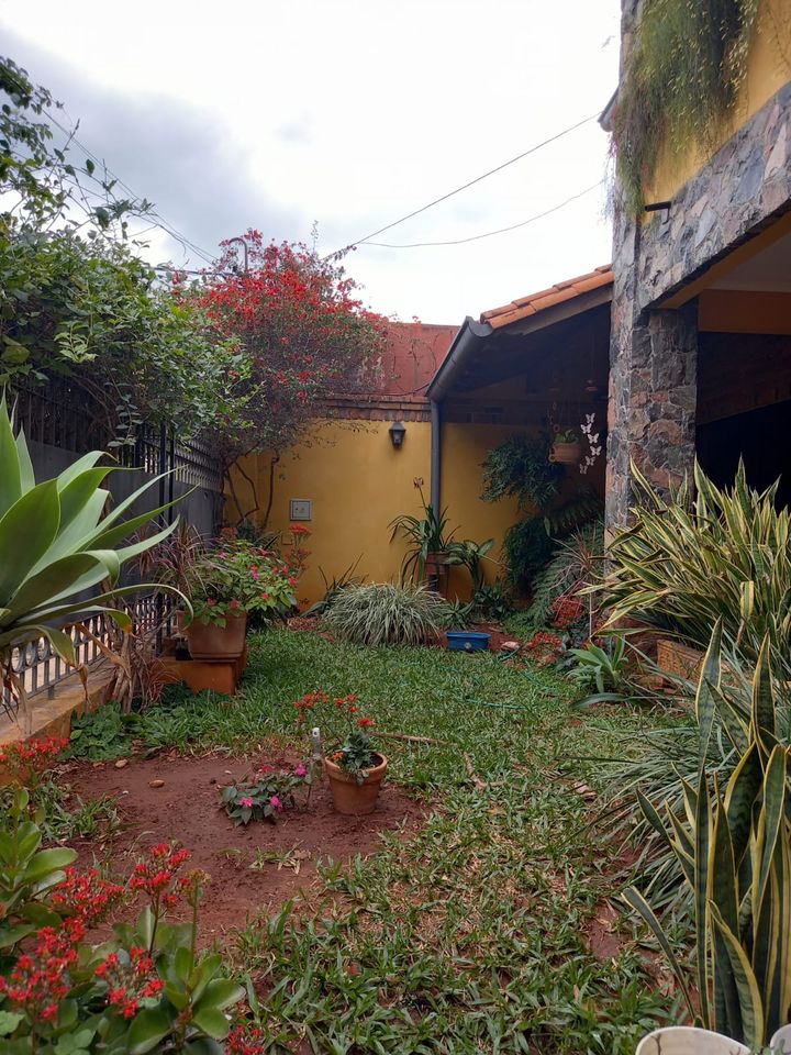 319qm Grundstück mit einem Haus in Asunción in Zossen-Zesch am See