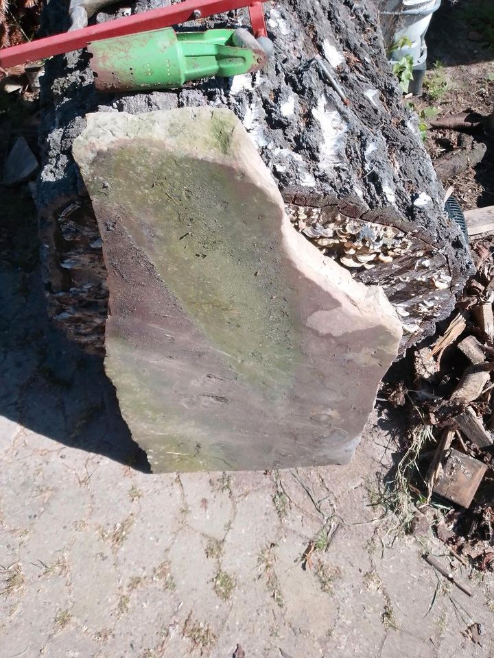 Antike Sandsteinplatten in Minden