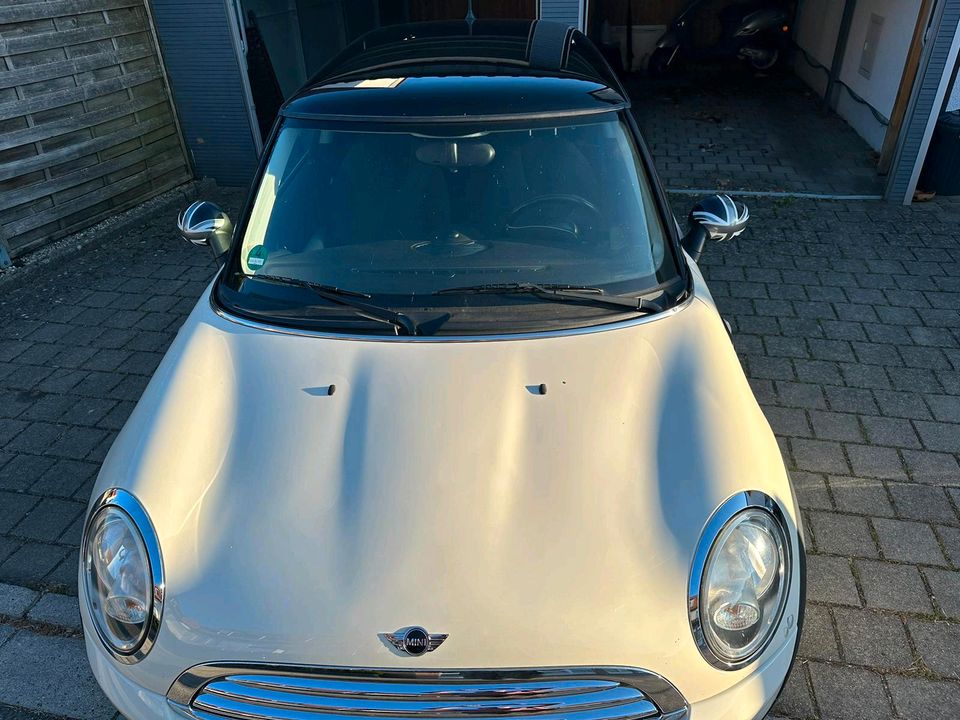 Mini cooper 1.6 in Königsbrunn