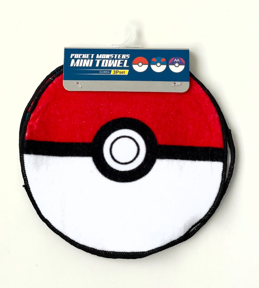 Pokémon / Pokéball Mini-Handtücher x3 / NEU in Düsseldorf