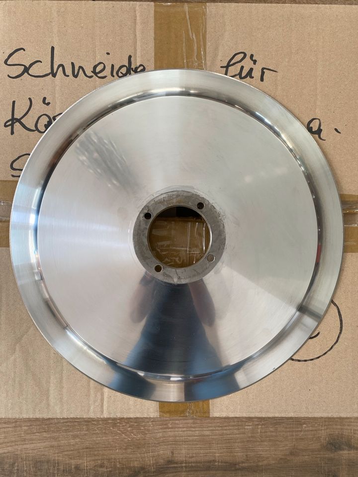 aus Geschäftsauflösung: Rundmesser für Bizerba V12 in Rheinberg