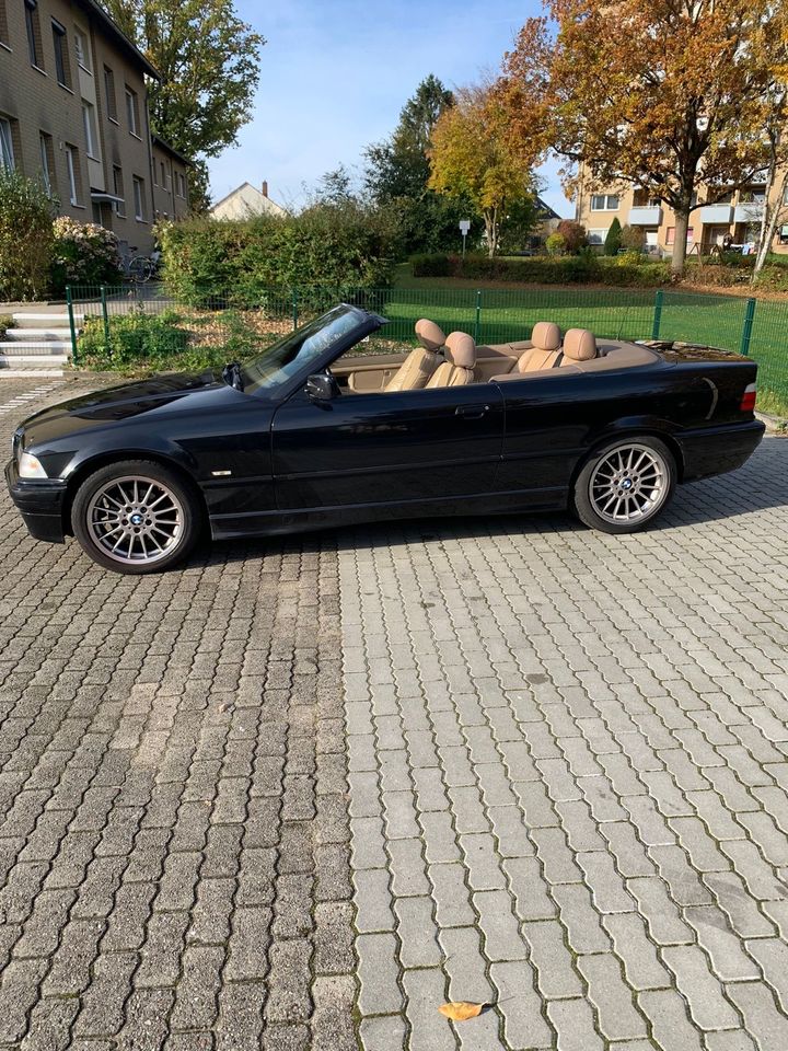 BMW E36 320i Cabrio TÜV 05/2025 in Uetersen