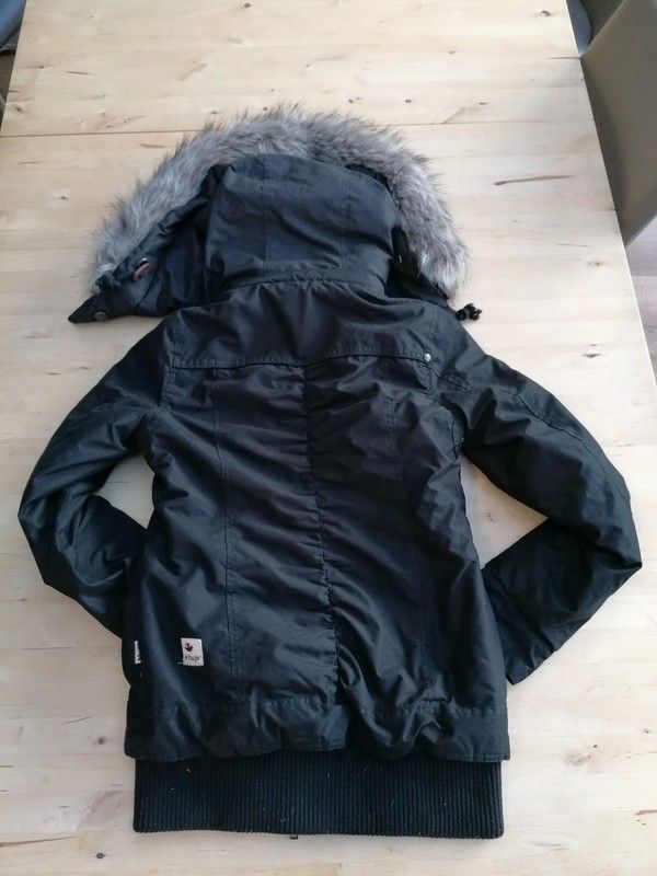 Winterjacke Khujo Gr. S in Gründau