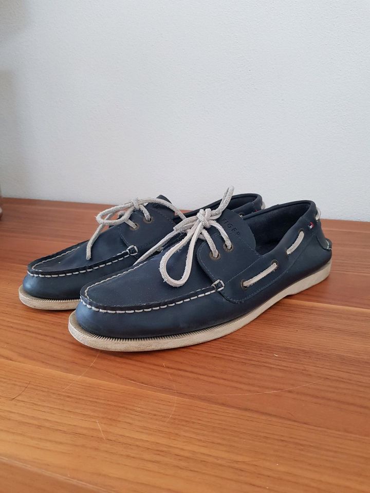 Hilfiger Herren Schuhe Mokassins Gr 43 in Stuttgart