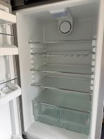 Liebherr Kühl- Gefrierschrank 289 Liter Edelstahl Baden-Württemberg - Rudersberg Vorschau