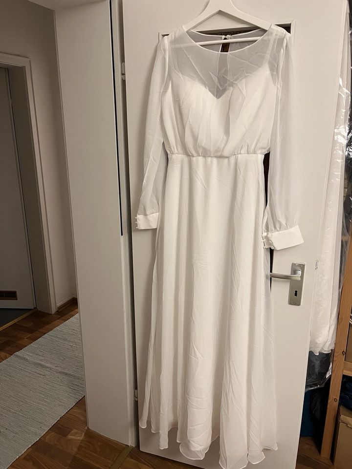 Brautkleid Hochzeitskleid Standesamt in Aachen