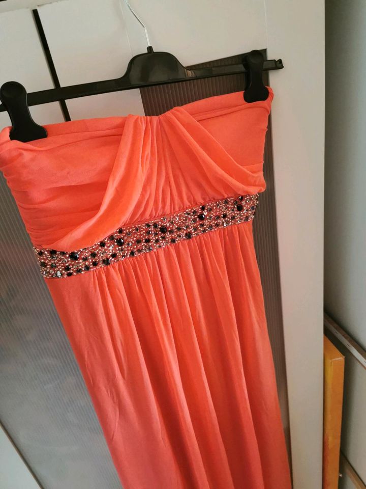 Esprit Kleid Abendkleid Maxikleid S 36 in Tüßling