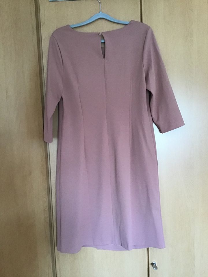 Kleid Qiero Größe 42, Wickeloptik mit Taschen in Elxleben an der Gera