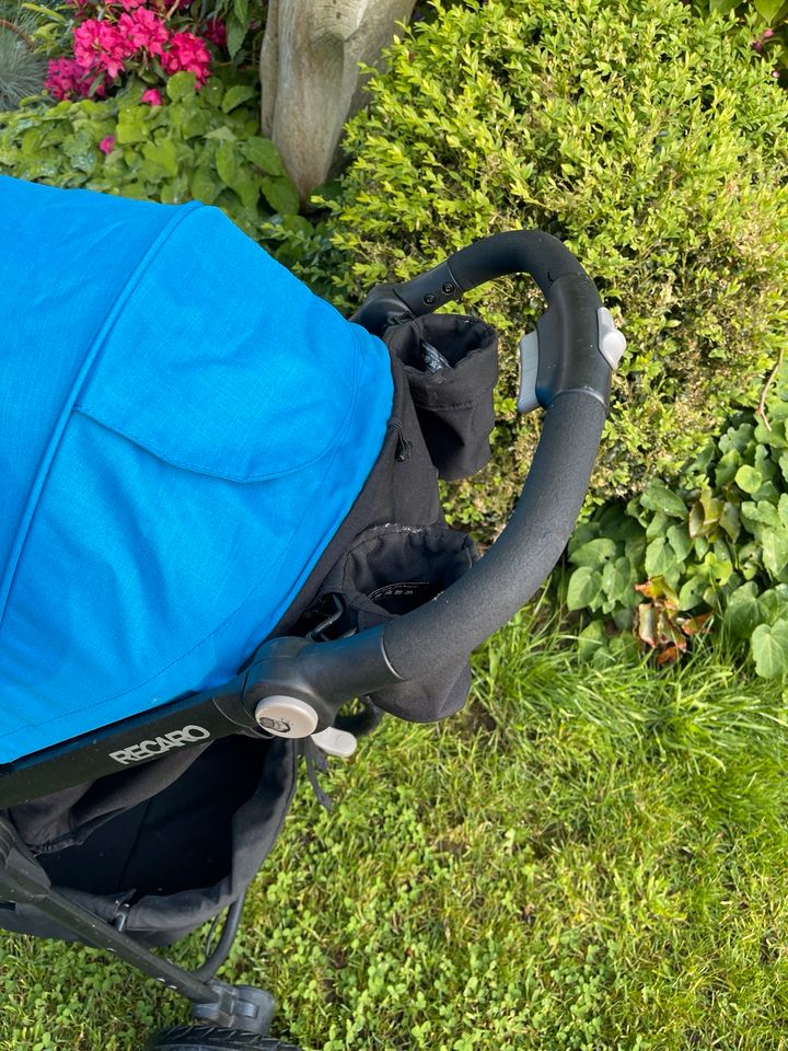 Kinderwagen Buggy mit Zubehör Babywanne in Bönningstedt