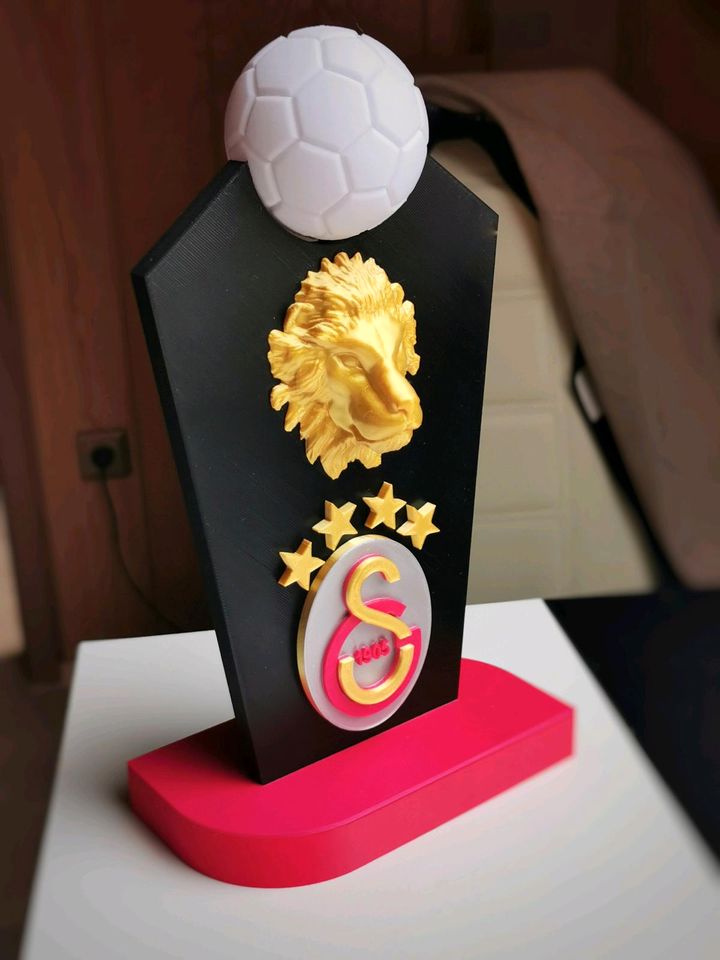 Galatasaray Trophäe Geschenk Deko Geburtstag Türkei Fussball in