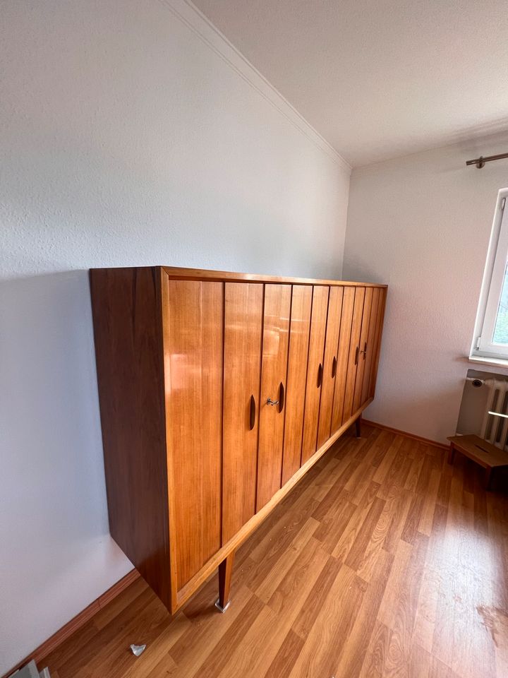 Sideboard Mid Century 70er Jahre Teak Holz Dänisches Design in München