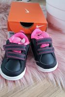 Nike Baby Schuhe Größe 18,5 Nordrhein-Westfalen - Neukirchen-Vluyn Vorschau