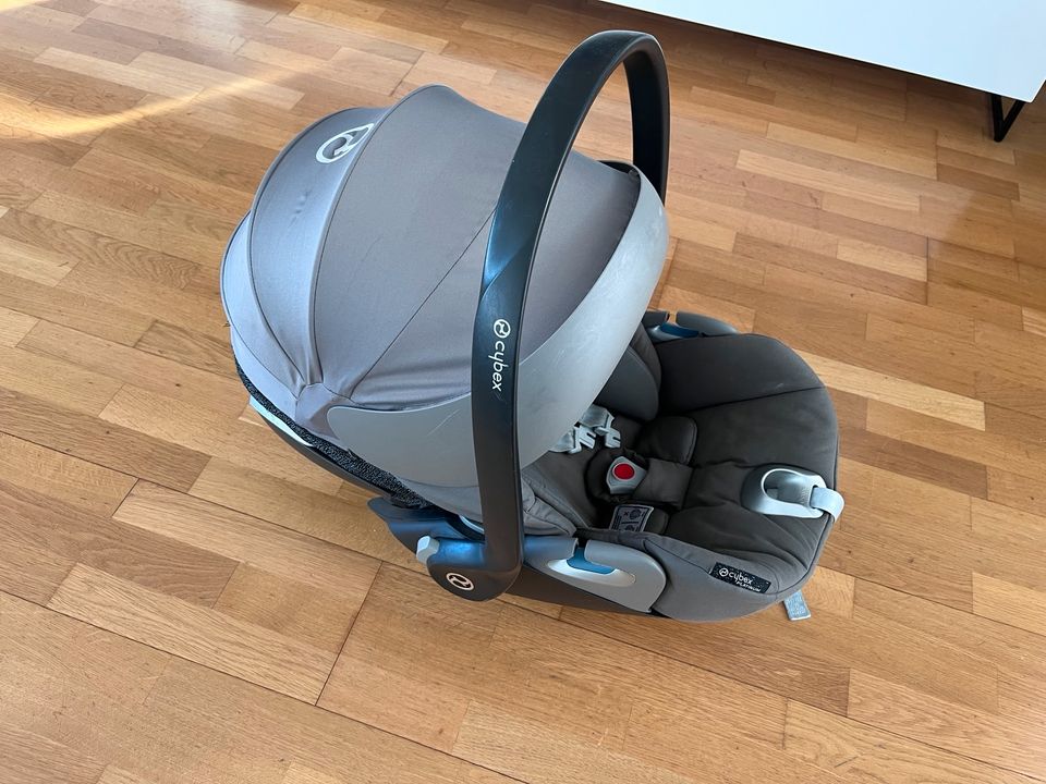 Cybex Babyschale Cloud Z in Hügelsheim