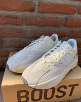 Yeezy 700 Analog 46 2/3 Nordrhein-Westfalen - Brakel Vorschau