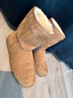 Ugg original Winterschuhe gr 46 Hessen - Friedrichsdorf Vorschau