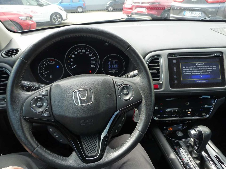 Honda HR-V 1.5 i-VTEC CVT Elegance+AHK+usw. in Ettlingen
