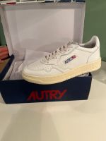 Autry Sneaker Weiss Größe 43 - neu München - Au-Haidhausen Vorschau