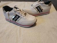 Tom Tailor Sneakers weiß Gr. 36 neu Bayern - Stötten Vorschau