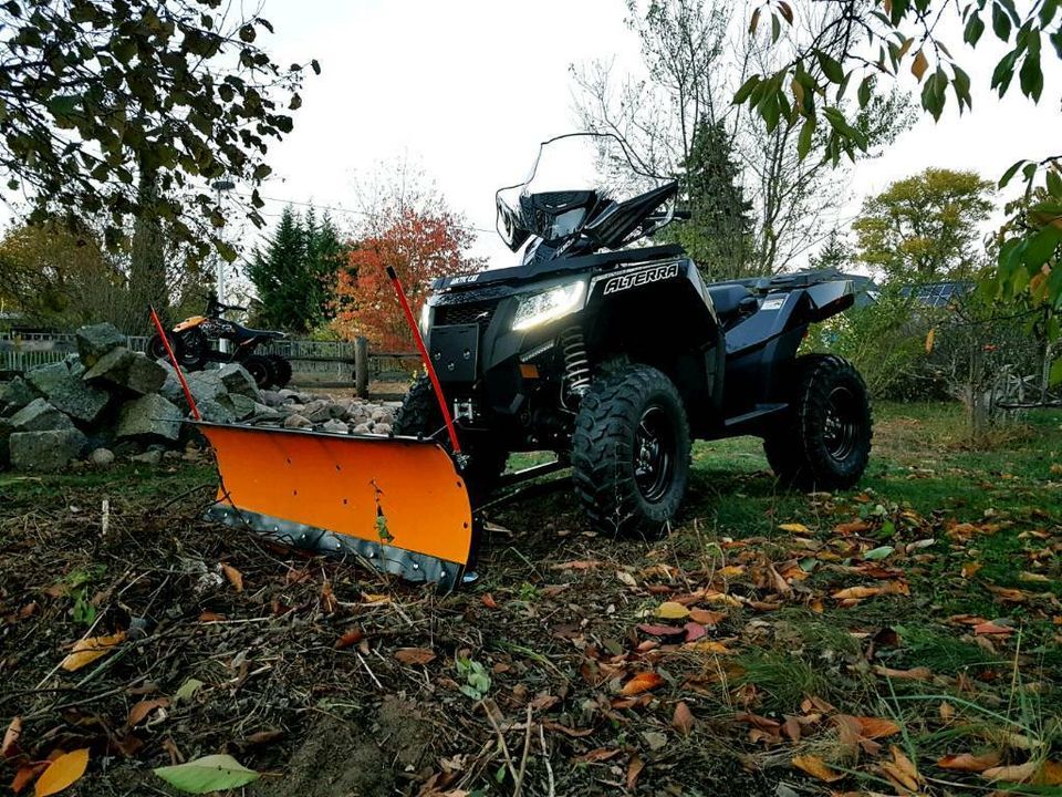 Arctic Cat Textron Alterra 700i Winterdienst ATV LOF Schneeschild in Am Mellensee