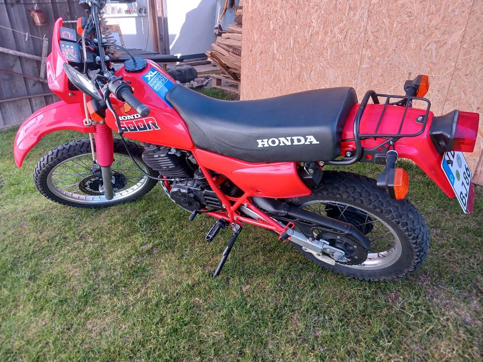 Honda 600 PD 03 Oldtimer in Buch