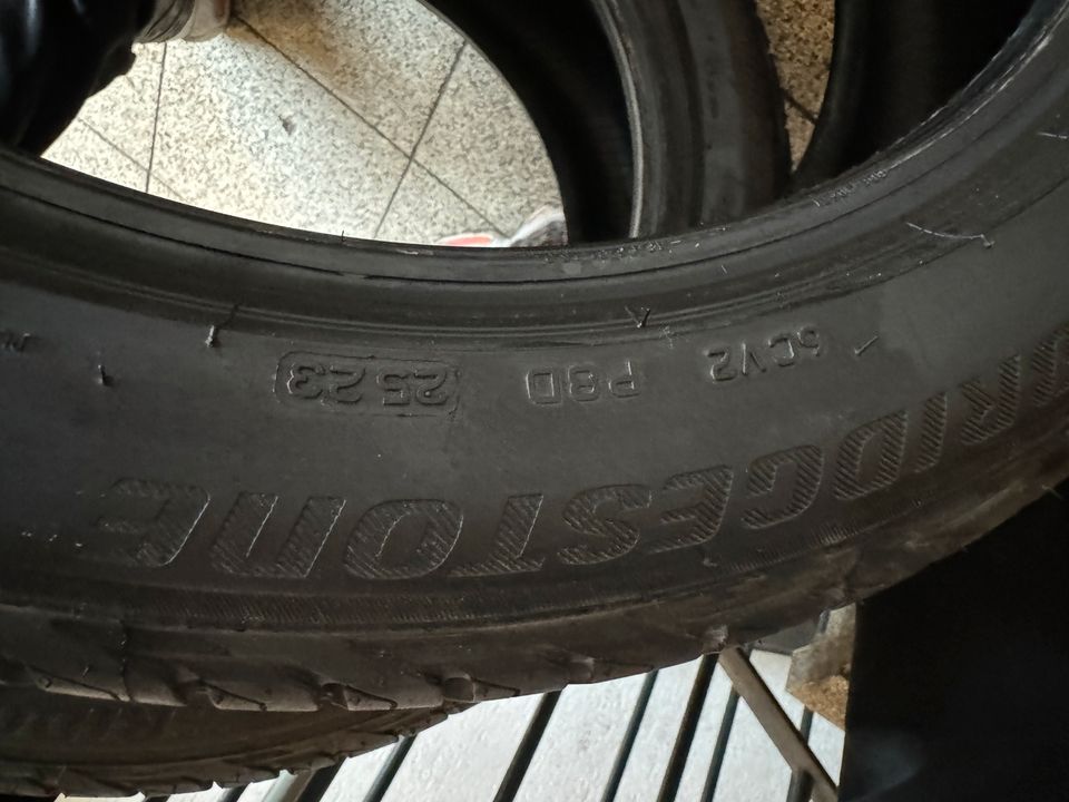 Sommerreifen Bridgestone 215/50/ R18  92W in Oberhausen