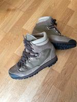 Überholte Meindl Wanderschuhe / walking boots Friedrichshain-Kreuzberg - Kreuzberg Vorschau