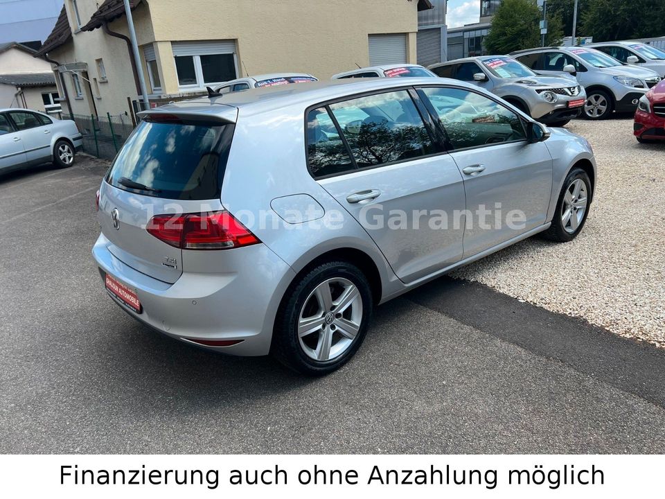 Volkswagen Golf VII Lim. Comfortline BMT 1 Hand Top Zustand in Stuttgart