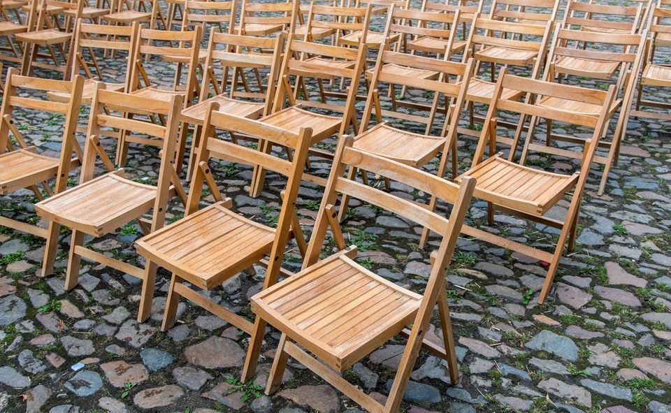 Klappstuhl Klappstühle VERLEIH VERMIETUNG Trauung Hochzeit in Fellbach