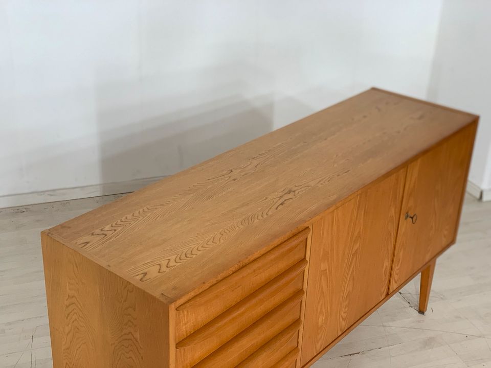 MID CENTURY HELLERAU SIDEBOARD SCHRANK KOMMODE VINTAGE in Berlin