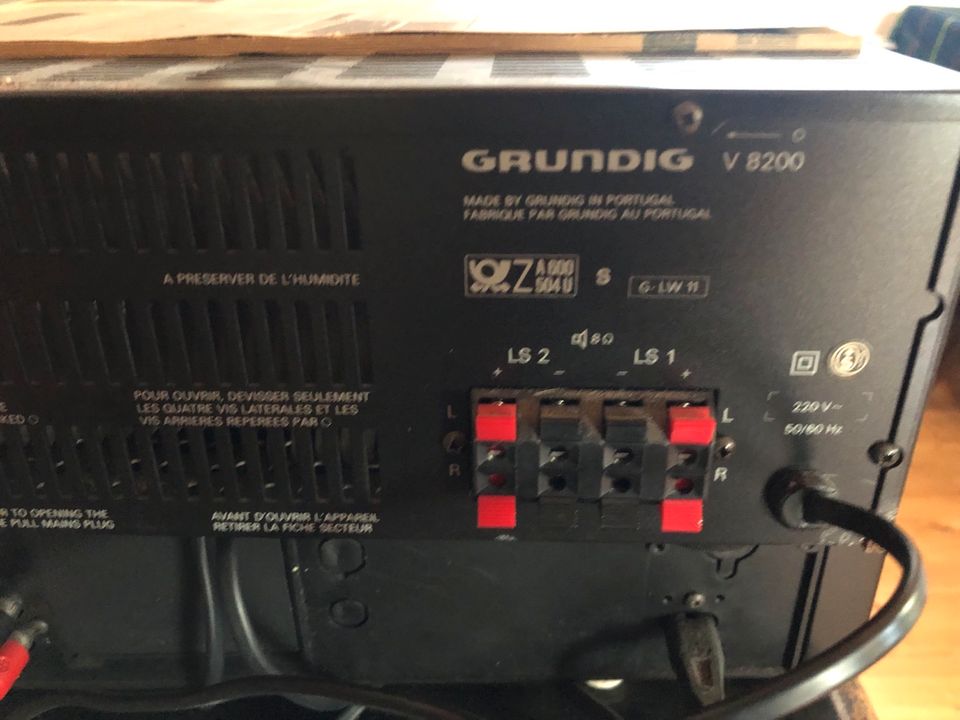 HiFi Grundig cd, Tuner Radio, V8200 Verstärker in Petershagen