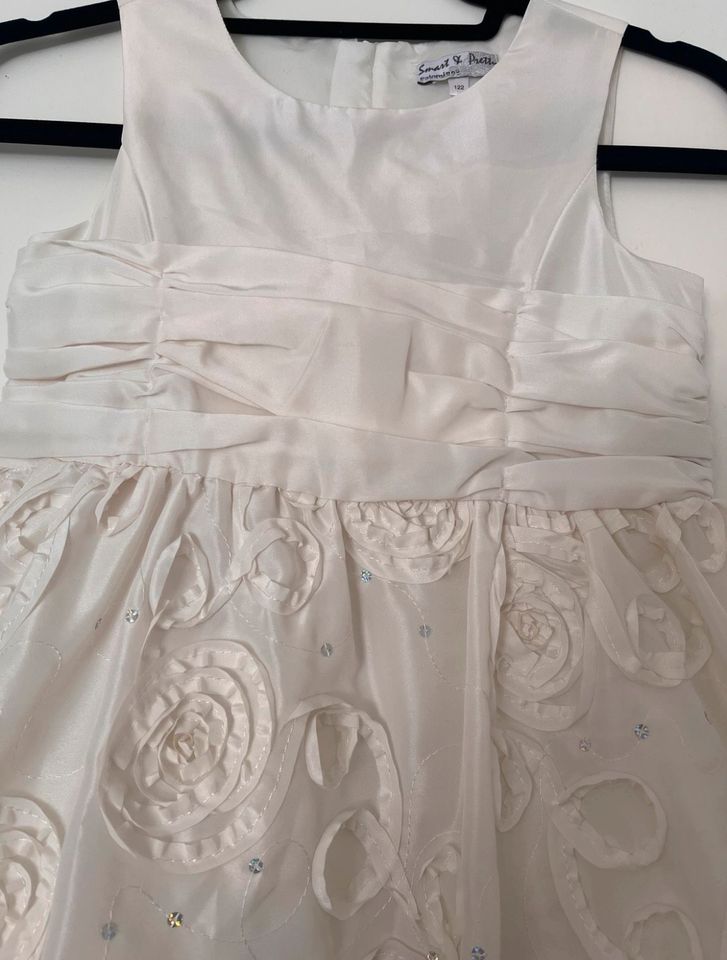 Weißes Kleid Größe 122, Hochzeit , Taufe, Einschulung in Elsdorf