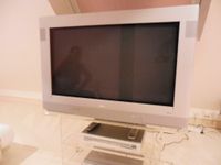 PHILIPS-TV, 35 ZOLL  IN SILBER INCL. DOLBY-SURROUND-BOXEN Düsseldorf - Oberbilk Vorschau