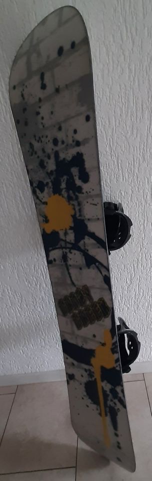 Snowboard 135 cm in Mülheim (Ruhr)