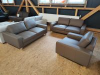 Zwei 2,5er Sofa und ein Sessel, in Echtleder, Angebot Niedersachsen - Neustadt am Rübenberge Vorschau