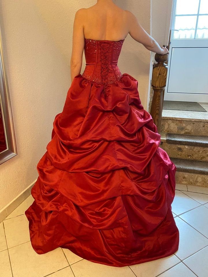 Abendkleid, Ballkleid, Standesamtkleid 36 Größe!!! in Gifhorn